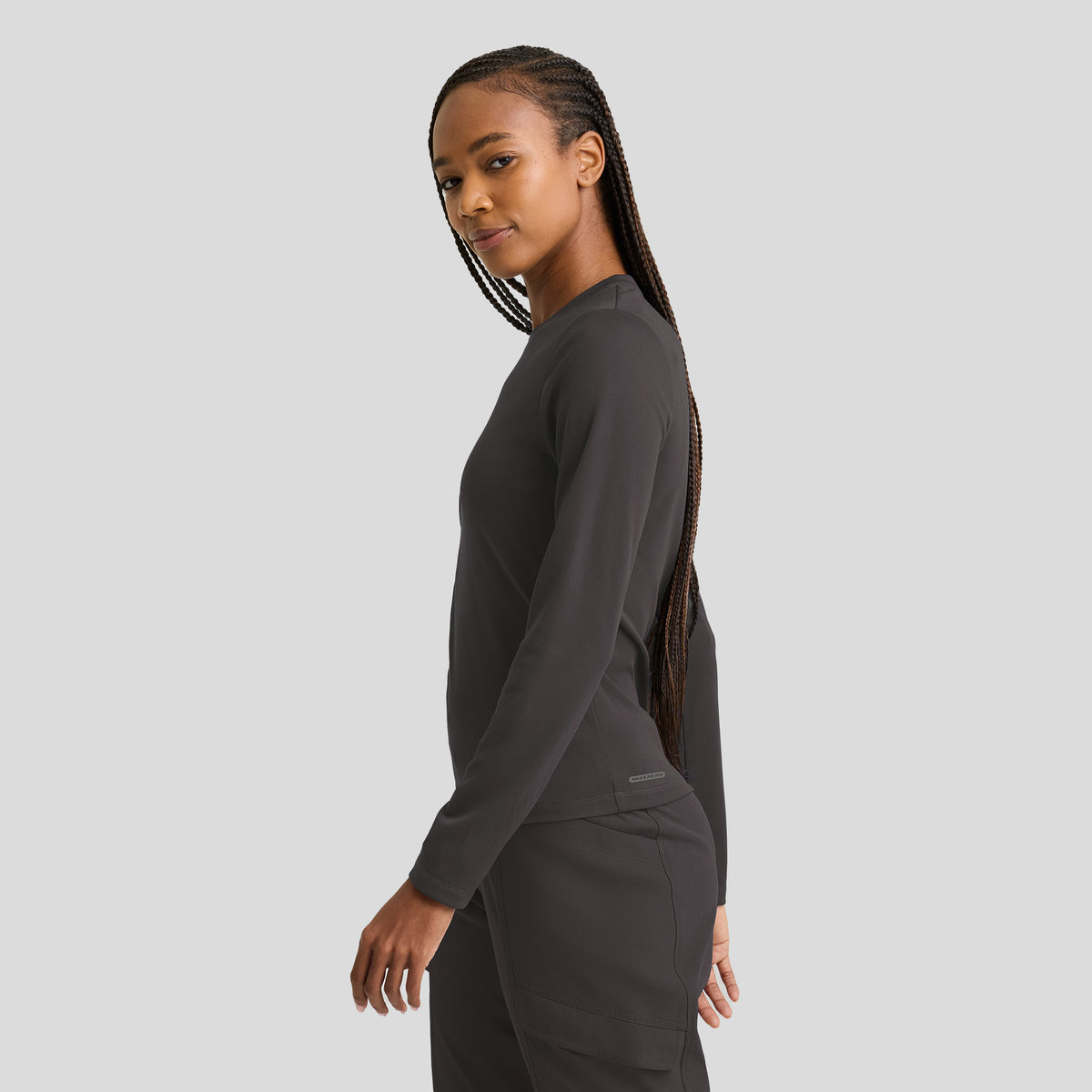 Holly Women's 1-Pocket Crew Neck Long Sleeve Tee | Pewter